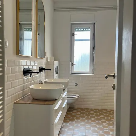 Del Vescovo Apartment Rovinj Exterior photo